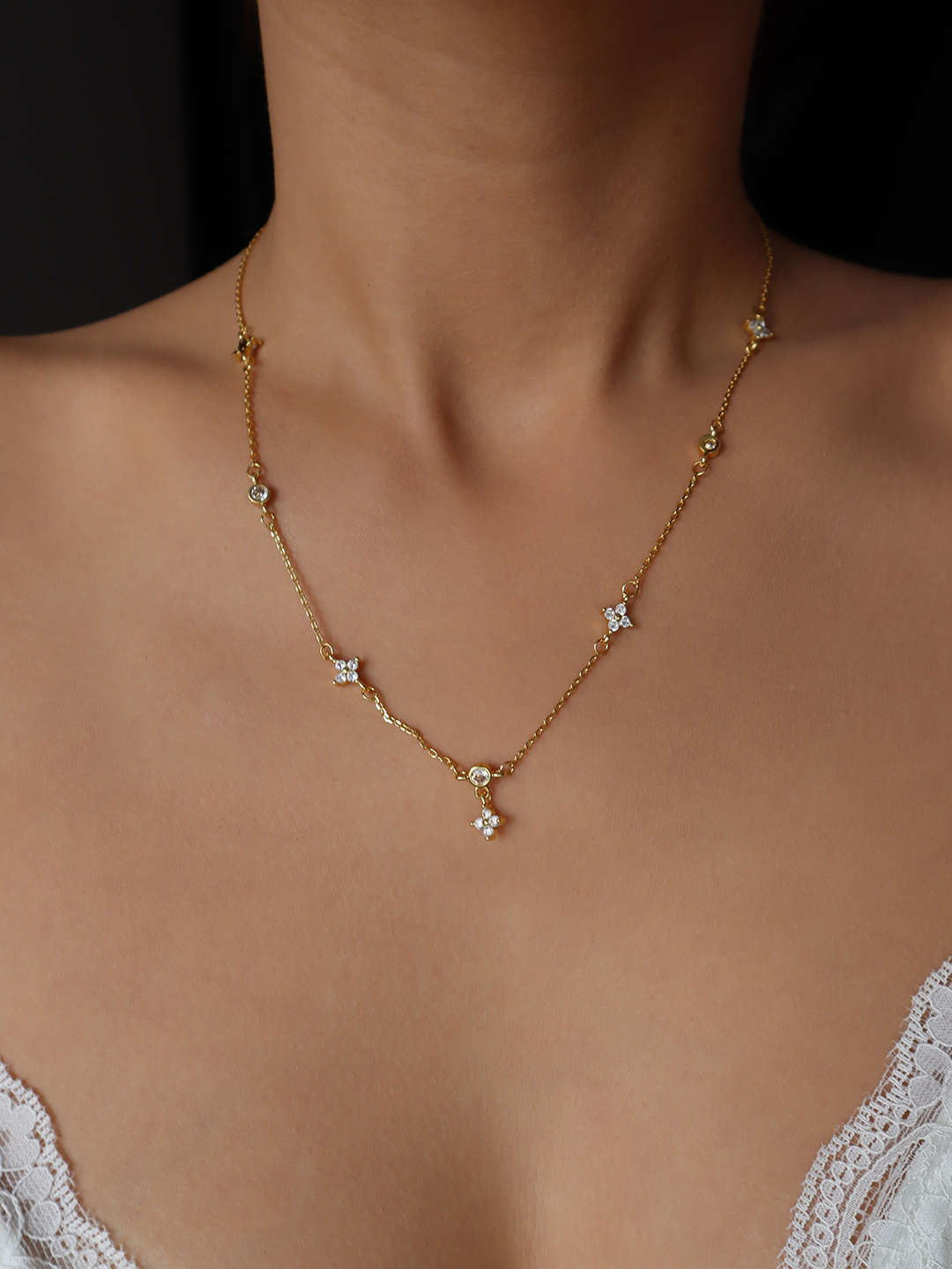 Lucky Clover Necklace in Gold