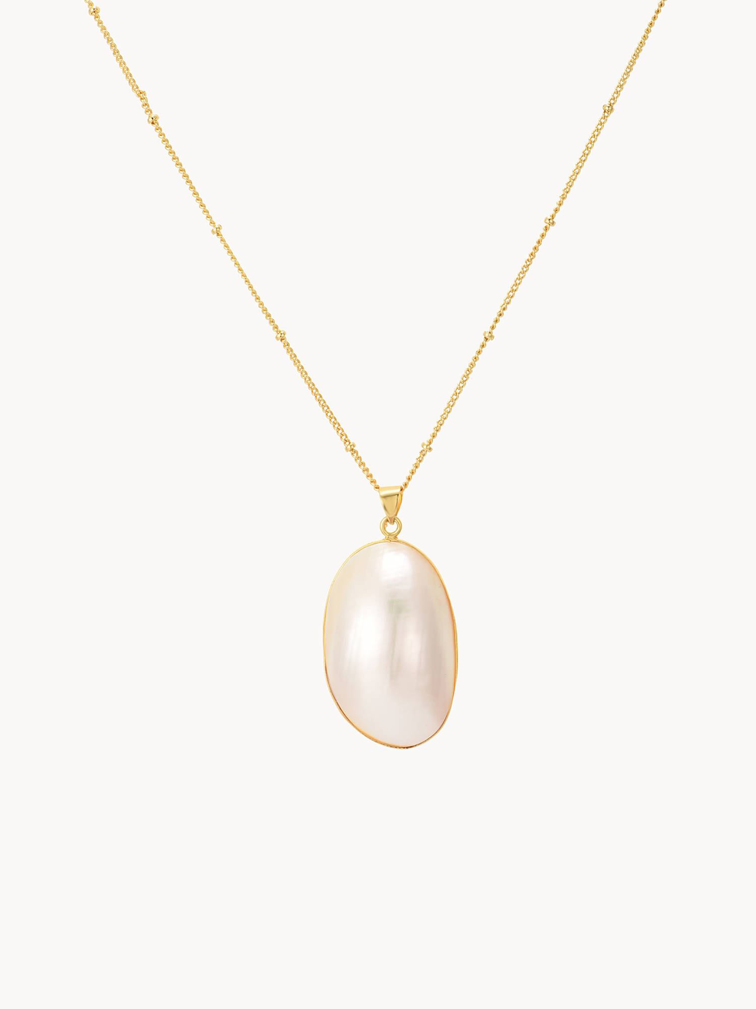 White Large Shell Necklace
